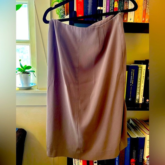 Size 10 Dove Grey The Mullberry Skirt by MM La Fleur - Picture 4 of 8